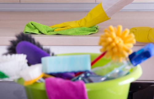Carpet cleaning quote form and pricing details for Canonbury homes
